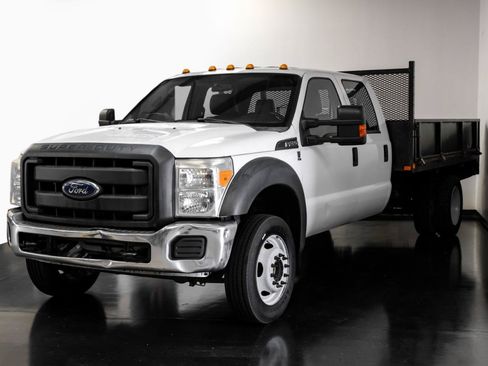 Used 2016 Ford F550 4x4 Crew Cab Super Duty image 6