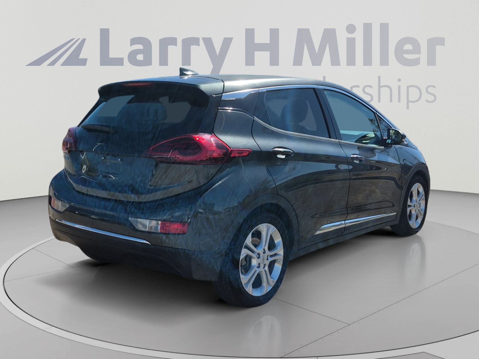 Used 2017 Chevrolet Bolt LT FWD image 5