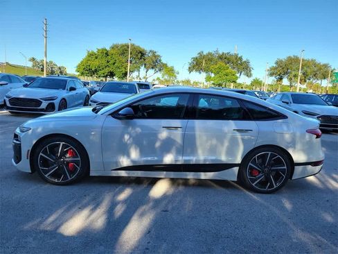 New 2025 Audi S6 e-tron Premium Plus image 5