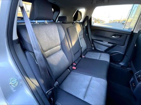 Certified 2024 Nissan Rogue SV image 19