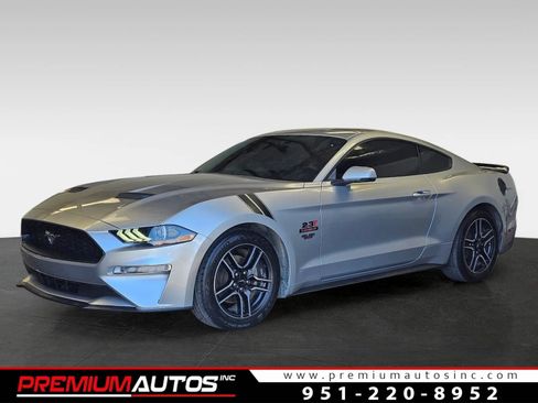 Used 2018 Ford Mustang Premium RWD image 1