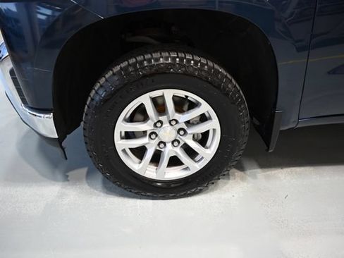 Used 2019 Chevrolet Silverado 1500 LT w/ All-Star Edition AWD/4WD image 27