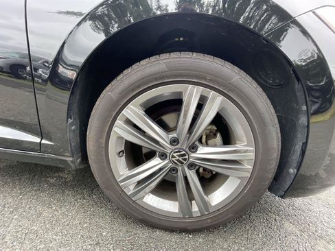 Used 2024 Volkswagen Jetta SE FWD image 10
