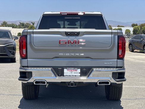 New 2026 GMC Sierra 1500 SLT w/ SLT Premium Plus Package AWD/4WD image 4