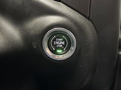 Used 2022 GMC Sierra 2500 AT4 w/ AT4 Premium Plus Package image 24