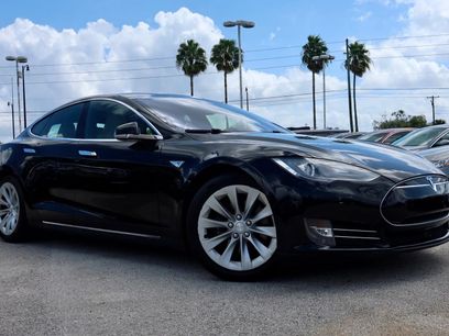 Used 2015 Tesla Model S 70D