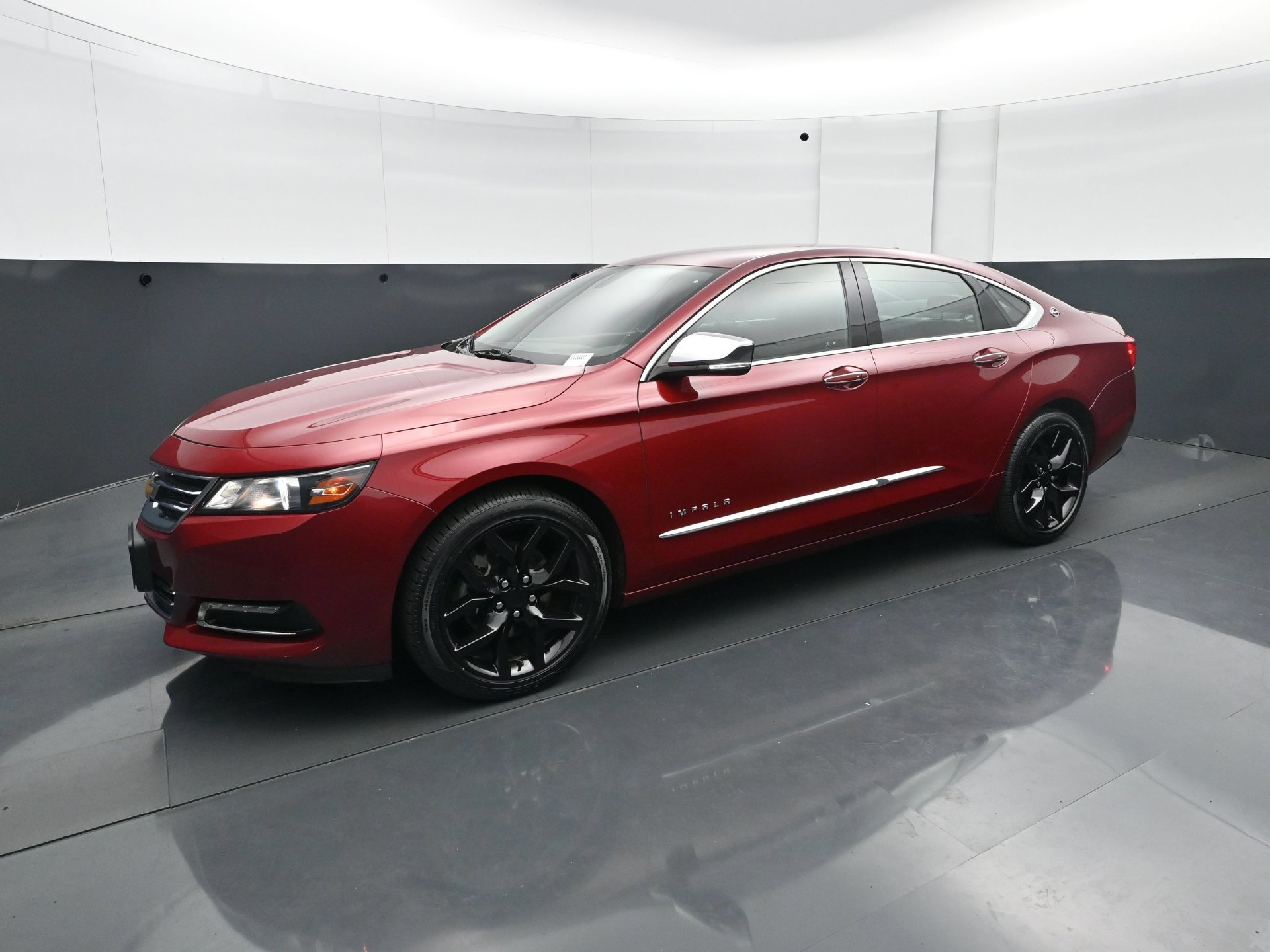 Used 2020 Chevrolet Impala Premier FWD image 2