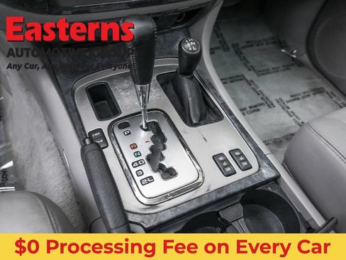 Used 2005 Toyota Land Cruiser AWD/4WD image 13