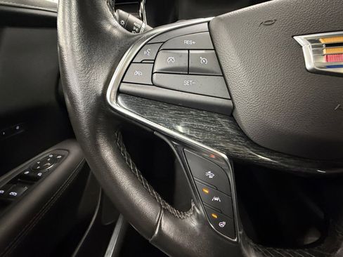 Used 2022 Cadillac XT5 Premium Luxury image 17
