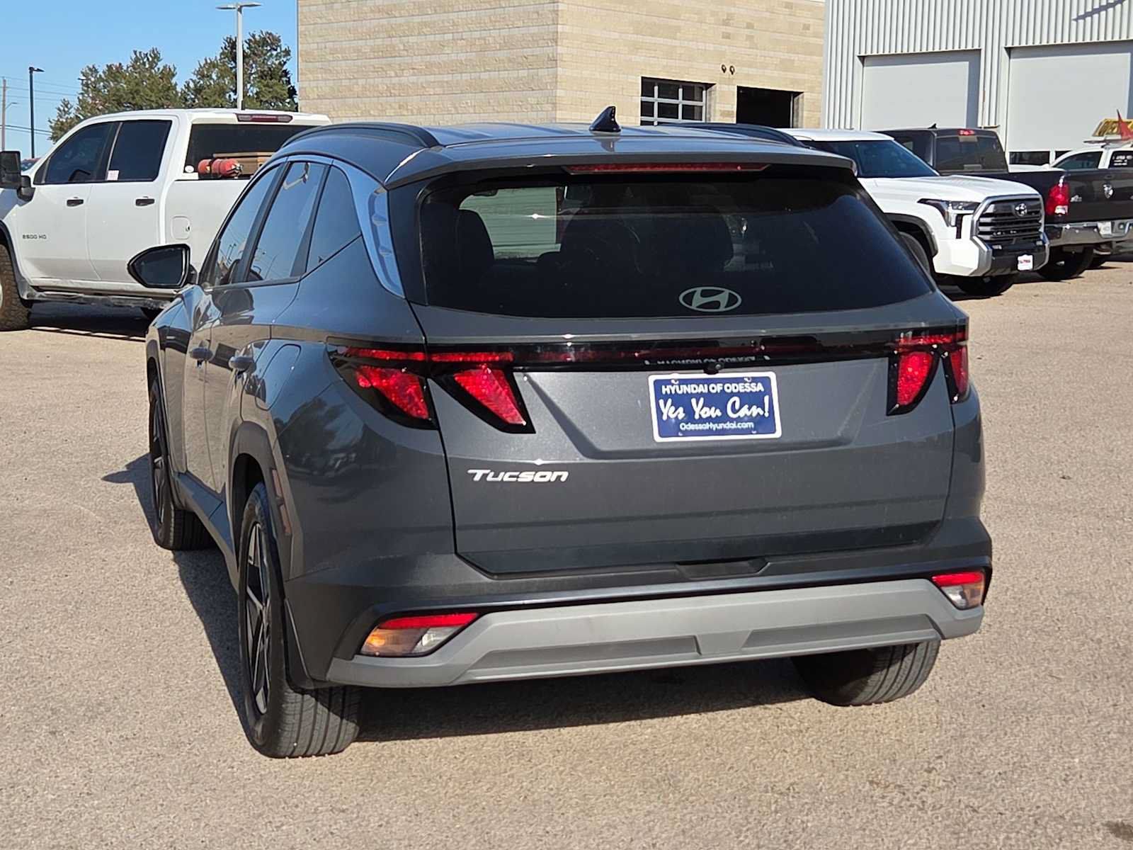 Used 2025 Hyundai Tucson SEL FWD image 7