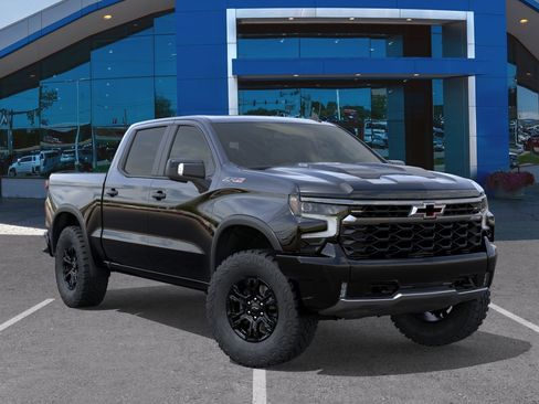 New 2026 Chevrolet Silverado 1500 ZR2 w/ Dark Appearance Package AWD/4WD image 34