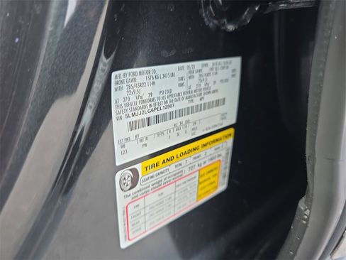 Used 2023 Lincoln Navigator Reserve image 45