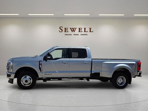 Used 2024 Ford F350 Lariat AWD/4WD image 2
