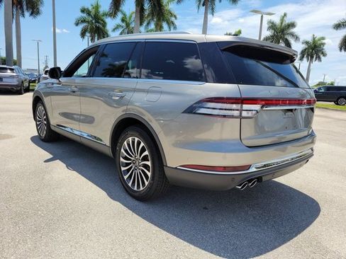 Certified 2023 Lincoln Aviator Reserve w/ Equipment Group 201A RWD image 4