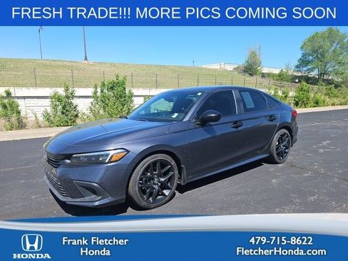 Used 2022 Honda Civic Sport image 1