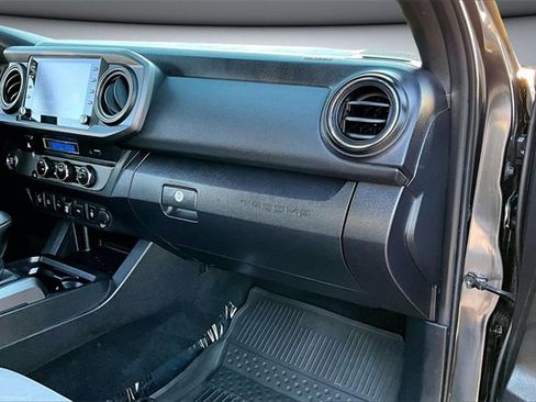 Used 2023 Toyota Tacoma TRD Off-Road w/ Technology Package image 26