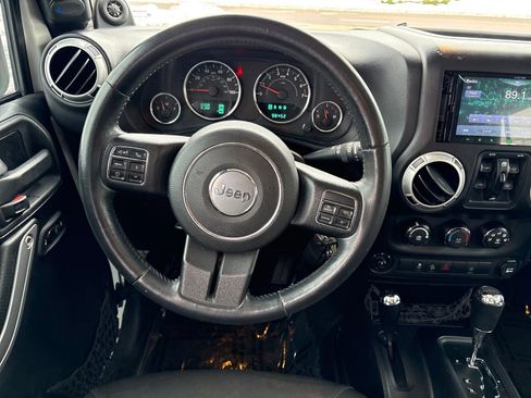 Used 2014 Jeep Wrangler Unlimited Sahara w/ Max Tow Package image 13