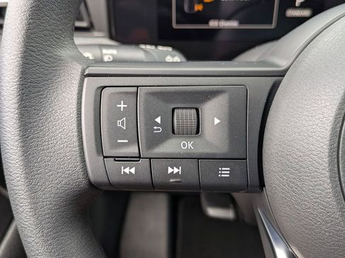 New 2025 Nissan Kicks SV w/ SV Premium Package image 10