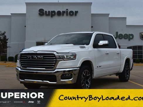 Used 2025 RAM 1500 Laramie AWD/4WD image 1