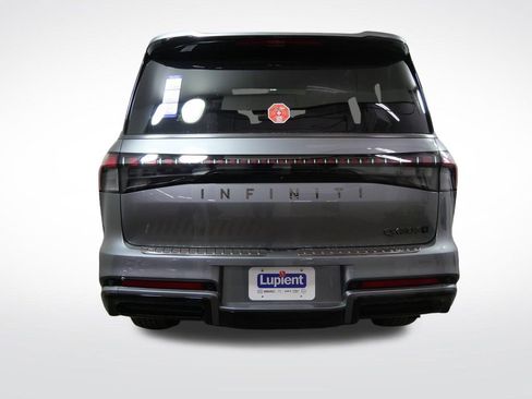 New 2026 INFINITI QX80 4WD image 5