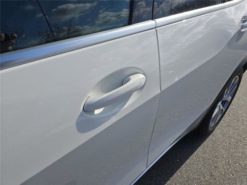 Certified 2023 BMW X5 xDrive40i w/ Premium Package image 14