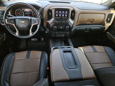 Used 2022 Chevrolet Silverado 3500 High Country w/ Safety Package II AWD/4WD image 12