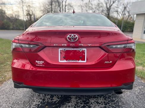 Used 2023 Toyota Camry XLE FWD image 7