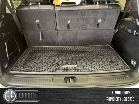 Used 2024 Jeep Wagoneer Series II AWD/4WD image 25