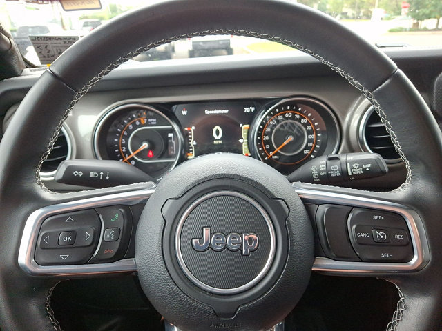 Used 2021 Jeep Wrangler Unlimited Sahara w/ Safety Group AWD/4WD image 16