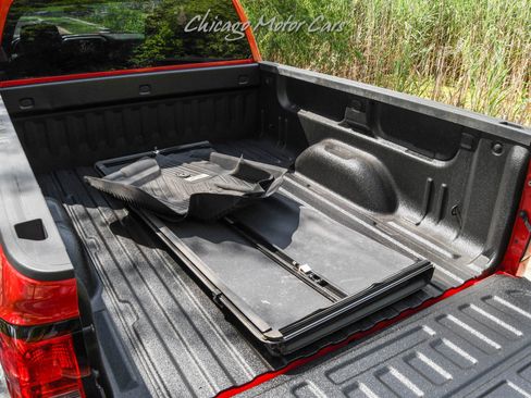 Used 2017 Chevrolet Silverado 1500 LT w/ All Star Edition AWD/4WD image 47