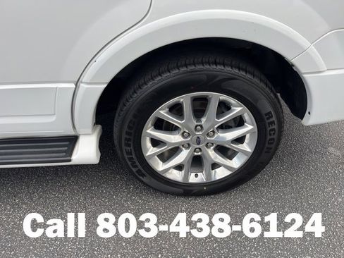 Used 2017 Ford Expedition Limited image 35