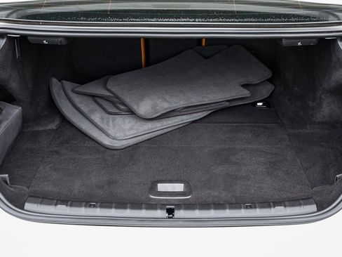 Used 2021 BMW 530e w/ Parking Assistance Package image 25