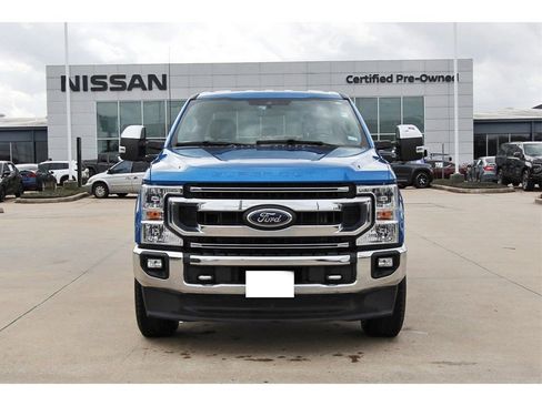 Used 2021 Ford F250 XLT w/ XLT Premium Package image 8