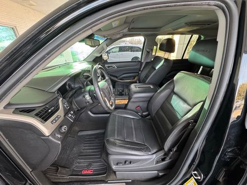 Used 2017 GMC Yukon XL Denali w/ Open Road Package image 13