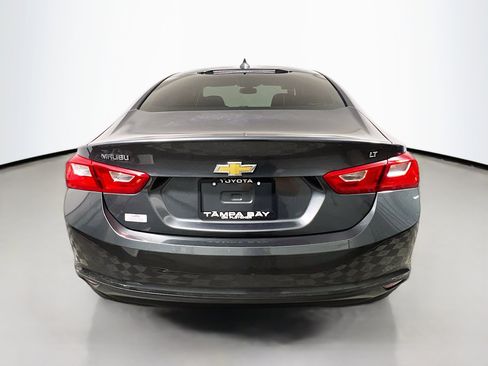 Used 2016 Chevrolet Malibu LT image 6