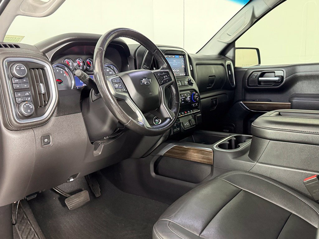 Used 2021 Chevrolet Silverado 1500 LT Trail Boss w/ Convenience Package II AWD/4WD image 13