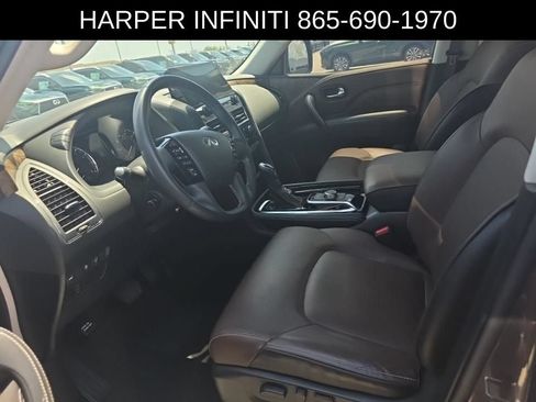 Used 2023 INFINITI QX80 Premium Select w/ Cargo Package AWD/4WD image 4