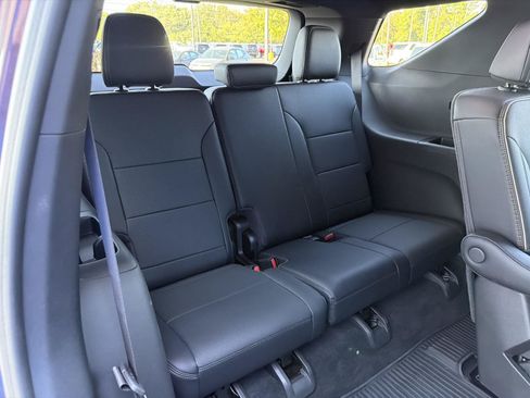 Used 2026 Chevrolet Traverse High Country w/ LPO, Floor Liner Package AWD/4WD image 42