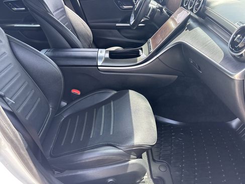 Used 2023 Mercedes-Benz C 300 4MATIC Sedan image 11