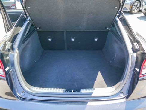 Used 2022 Kia Stinger GT-Line RWD image 25