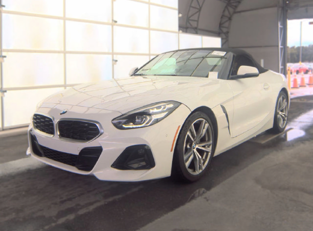 Used 2026 BMW Z4 sDrive30i RWD image 1