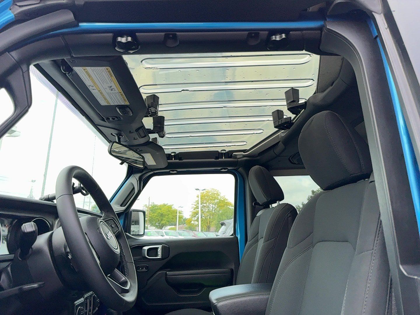 Used 2022 Jeep Wrangler Sport AWD/4WD image 21