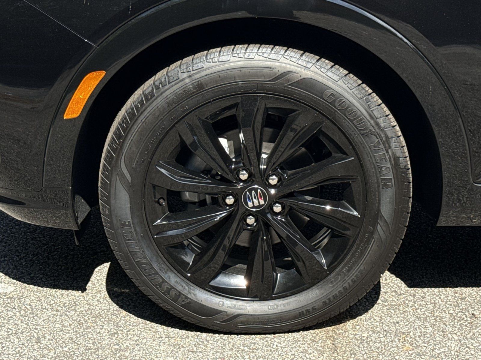New 2026 Buick Envista Sport Touring w/ Convenience I Package FWD image 12