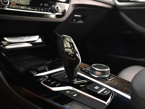 Used 2019 BMW X4 xDrive30i w/ M Sport Package 2 image 28