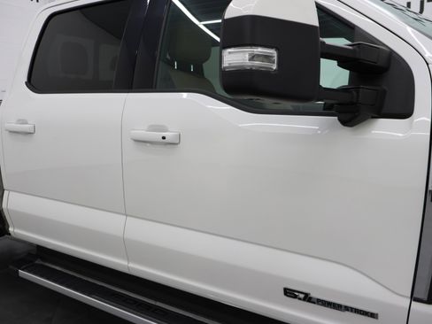 Used 2023 Ford F350 Lariat w/ FX4 Off-Road Package image 27