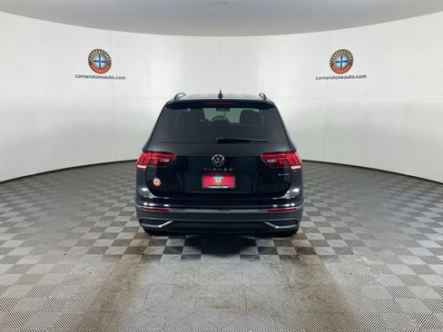 Used 2022 Volkswagen Tiguan S image 16