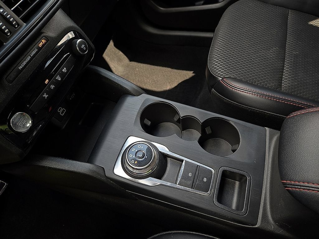 Used 2024 Ford Escape ST-Line w/ Tech Pack #1 FWD image 20