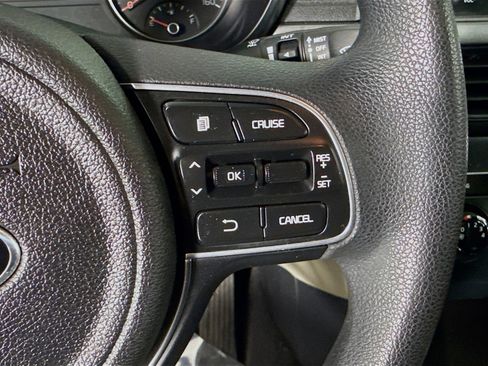 Used 2016 Kia Optima LX image 15