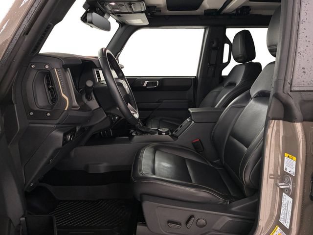 Used 2025 Ford Bronco Badlands AWD/4WD image 12