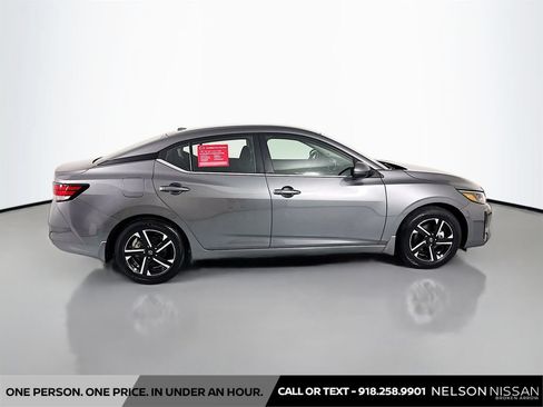 Certified 2025 Nissan Sentra SV w/ All-Weather Package FWD image 4